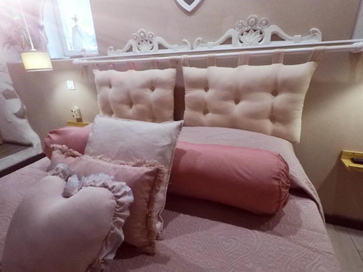 B&B La Casa Dei Cuori Millesimo Eksteriør billede