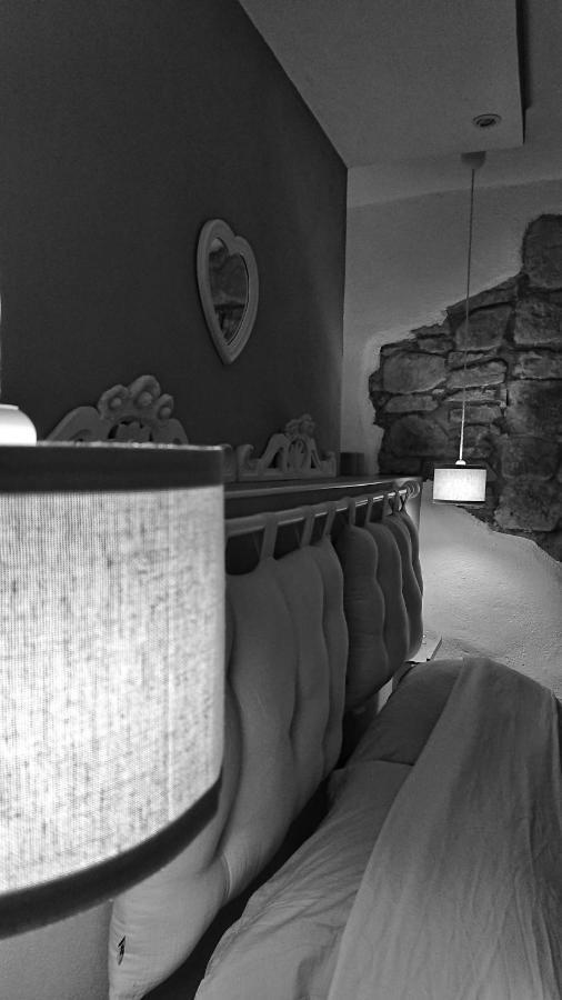 B&B La Casa Dei Cuori Millesimo Eksteriør billede
